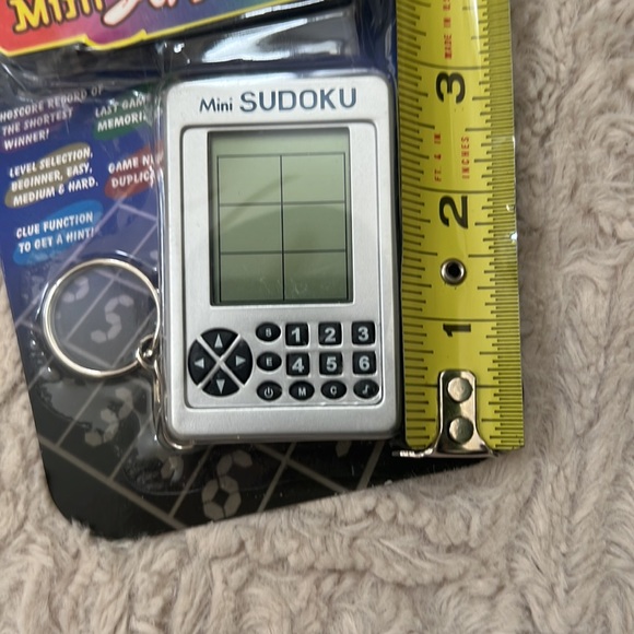 Mini sudoku Keychain Electronic Handheld Travel Game
New in original packaging - Picture 16 of 16